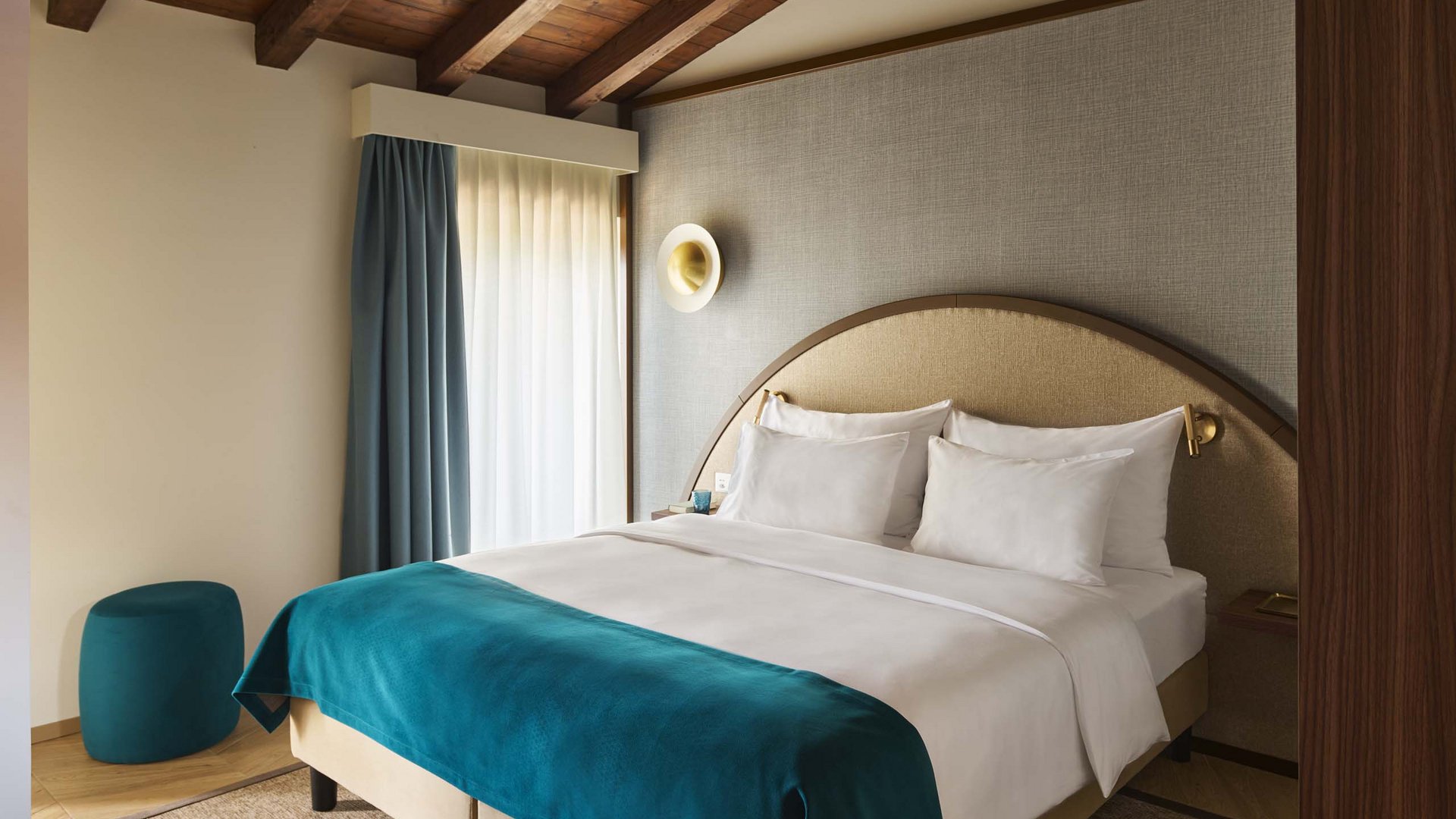 Ihr Lieblingshotel im Tessin – direkt am See. Ihr Lieblingshotel im Tessin – direkt am See.